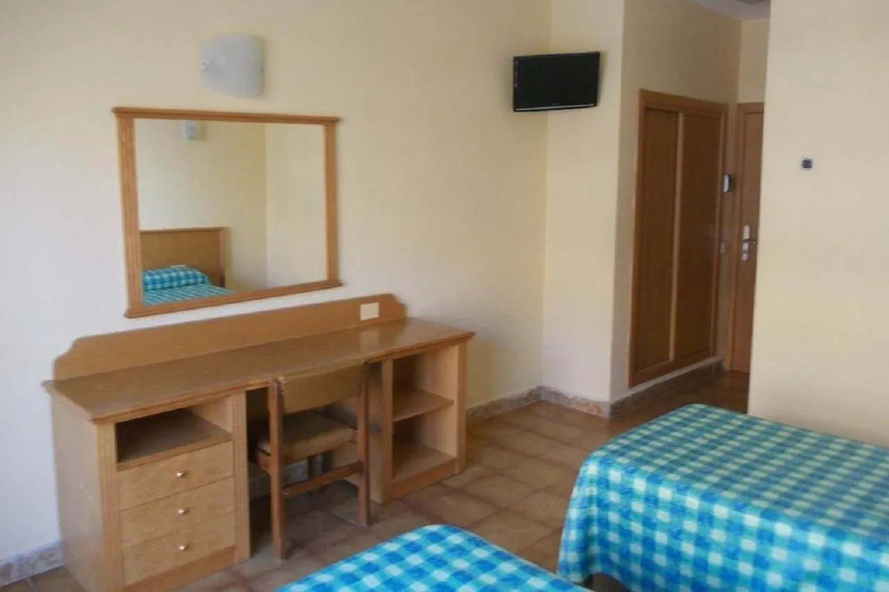 Hotel Iris - Only Adults El Arenal  3*, El Arenal (Mallorca)